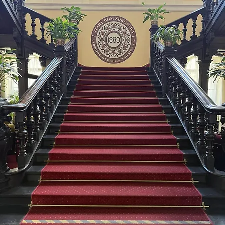 Stary Dom Zdrojowy Θέρετρο Krynica Zdroj