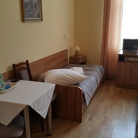 Ośrodek wypoczynkowy Stary Dom Zdrojowy *